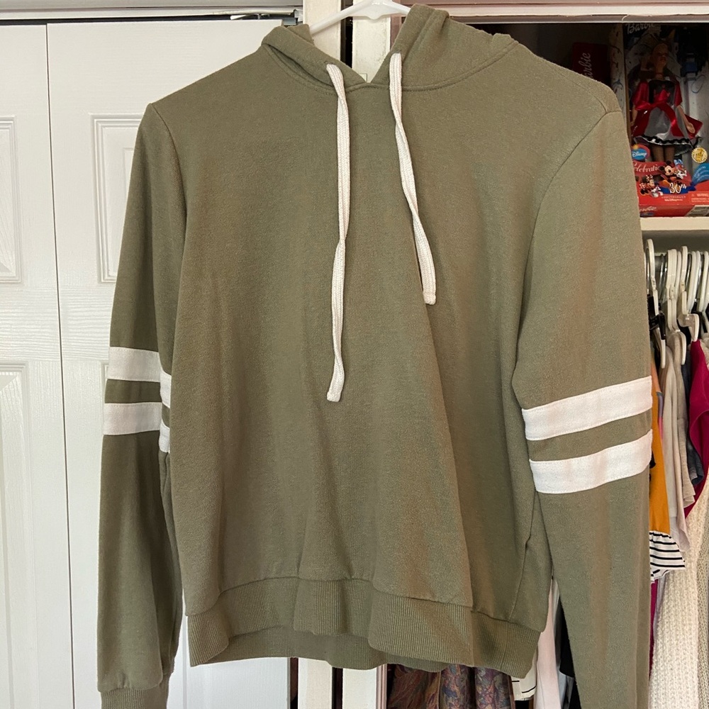 GREEN FOREVER 21 HOODIE